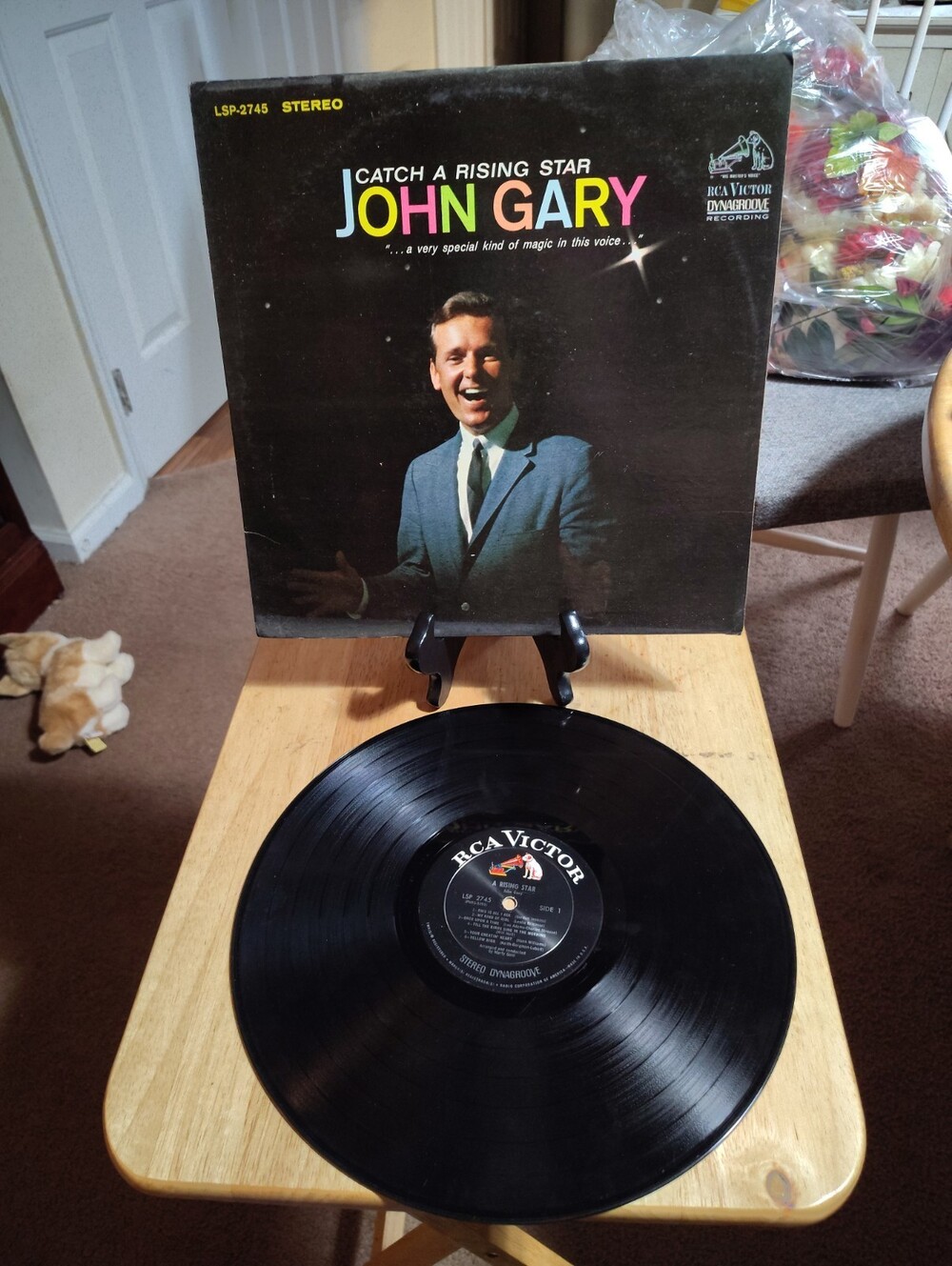 Vintage 1963 ~ CATCH A RISING STAR ~ JOHN GARY ~ LP RCA Victor